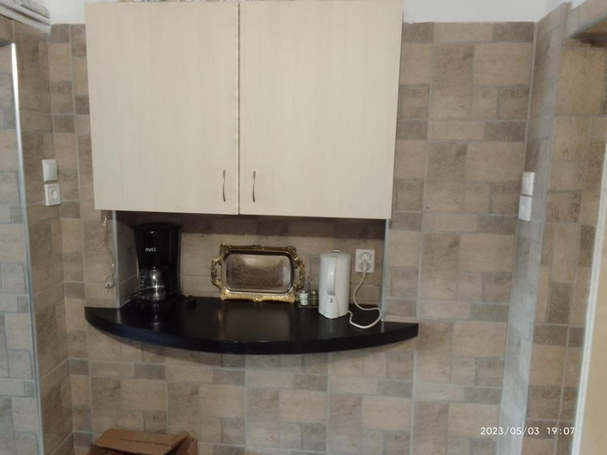 Antonia Family House Near Airport Διαμέρισμα Πόρτο Ράφτη Εξωτερικό φωτογραφία