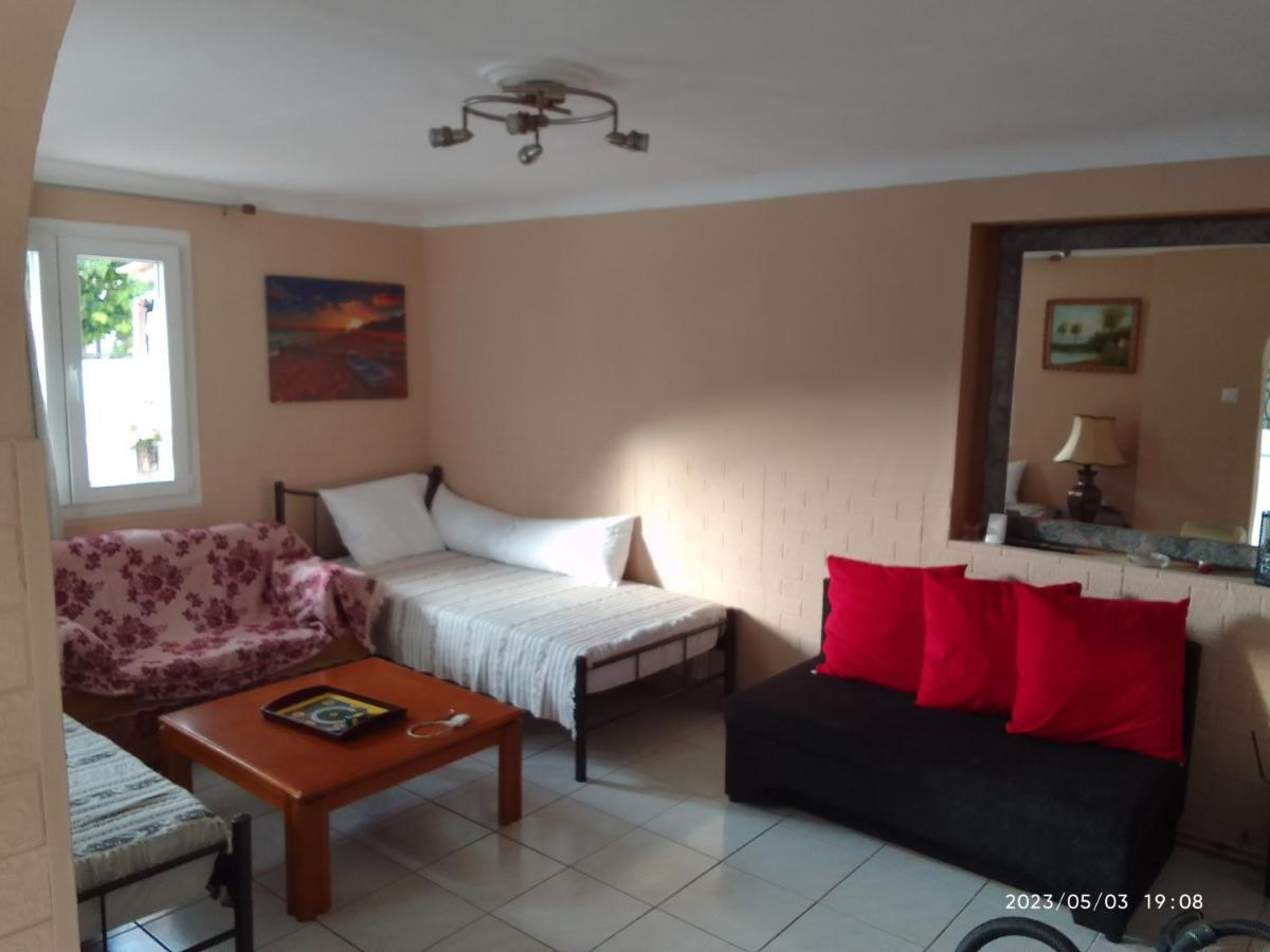 Antonia Family House Near Airport Διαμέρισμα Πόρτο Ράφτη Εξωτερικό φωτογραφία