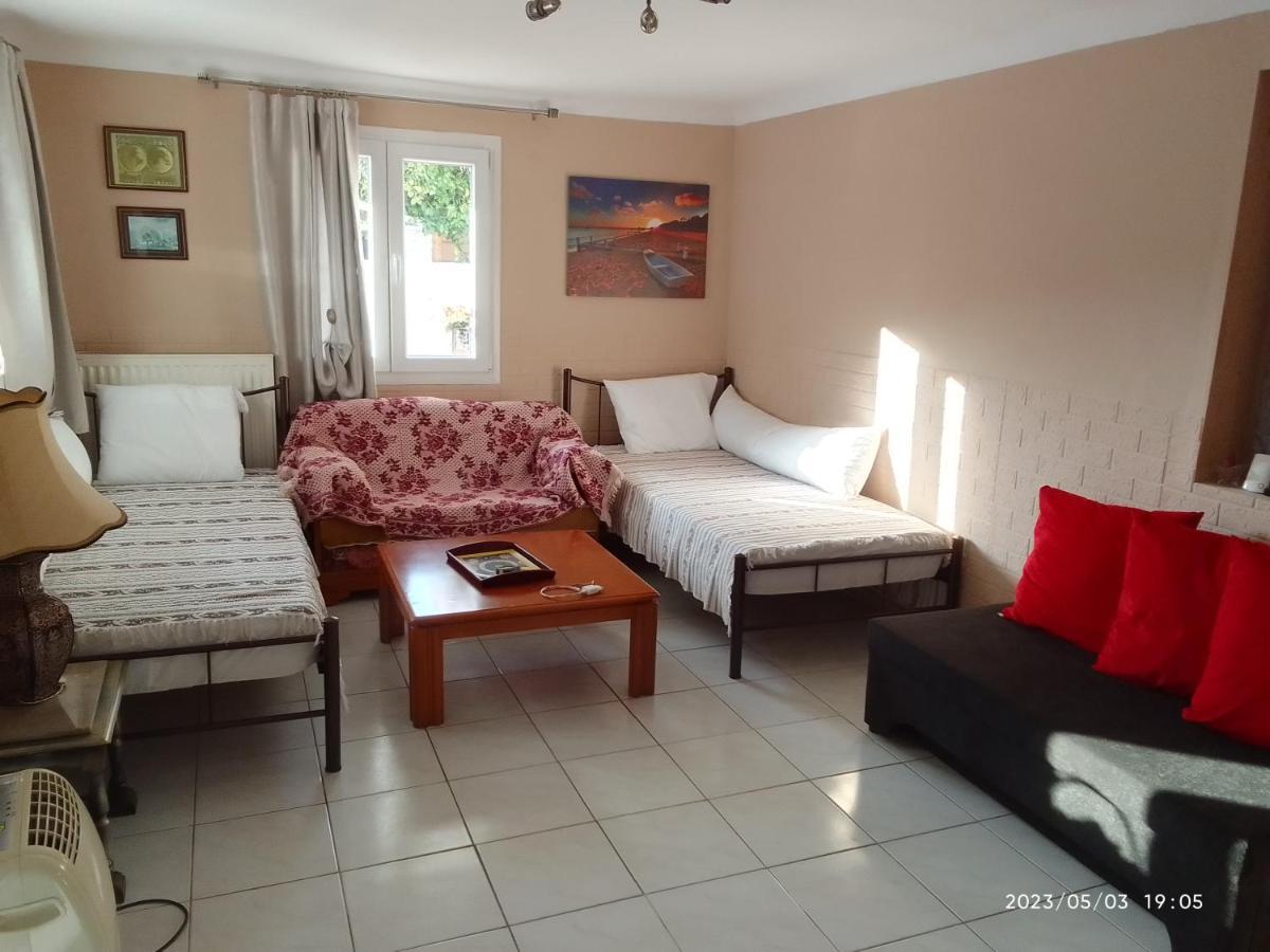 Antonia Family House Near Airport Διαμέρισμα Πόρτο Ράφτη Εξωτερικό φωτογραφία
