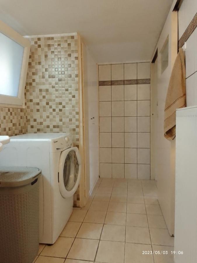 Antonia Family House Near Airport Διαμέρισμα Πόρτο Ράφτη Εξωτερικό φωτογραφία